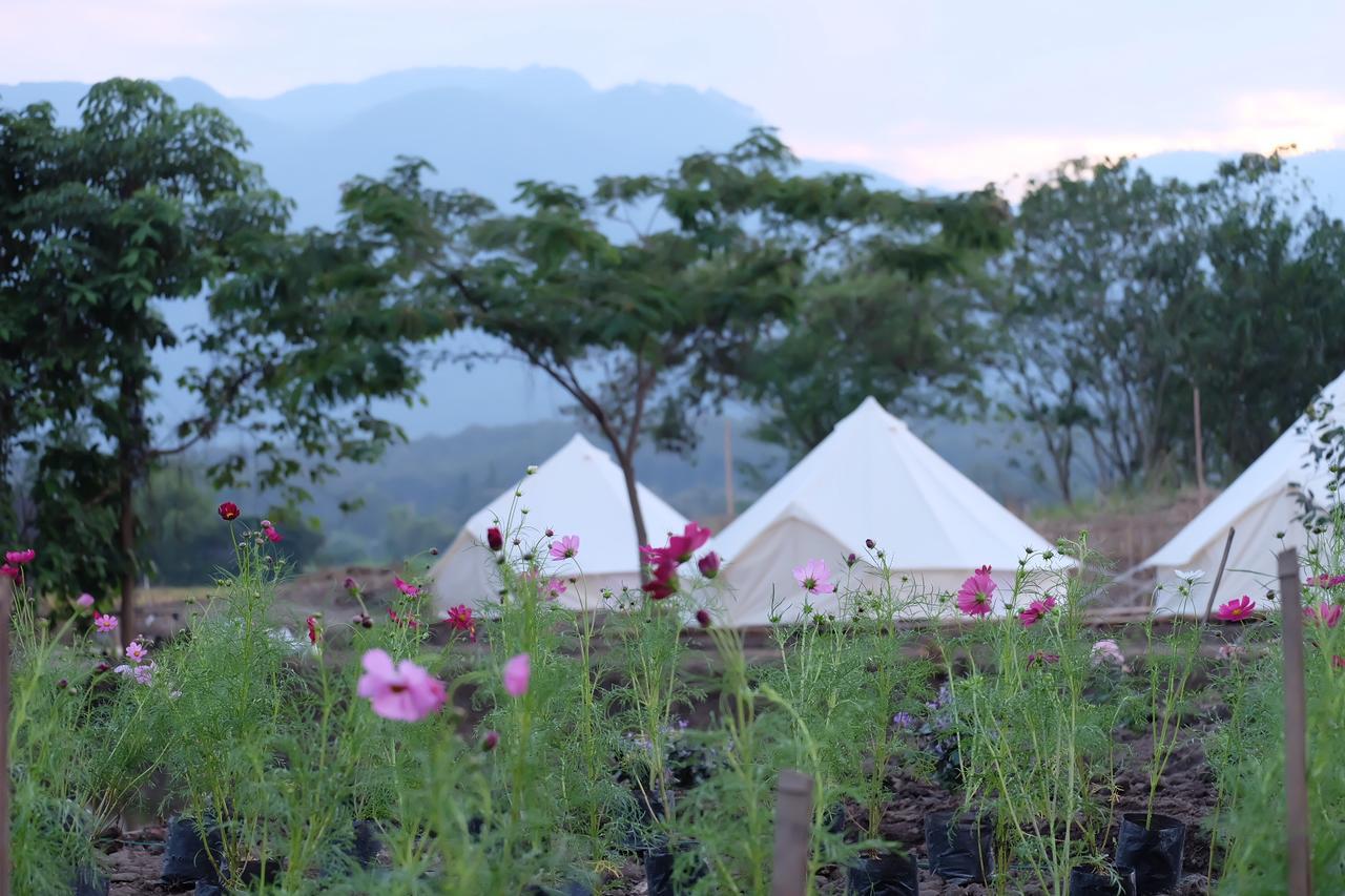 Hotel Camp Story Chiangmai à Chiang Mai Extérieur photo