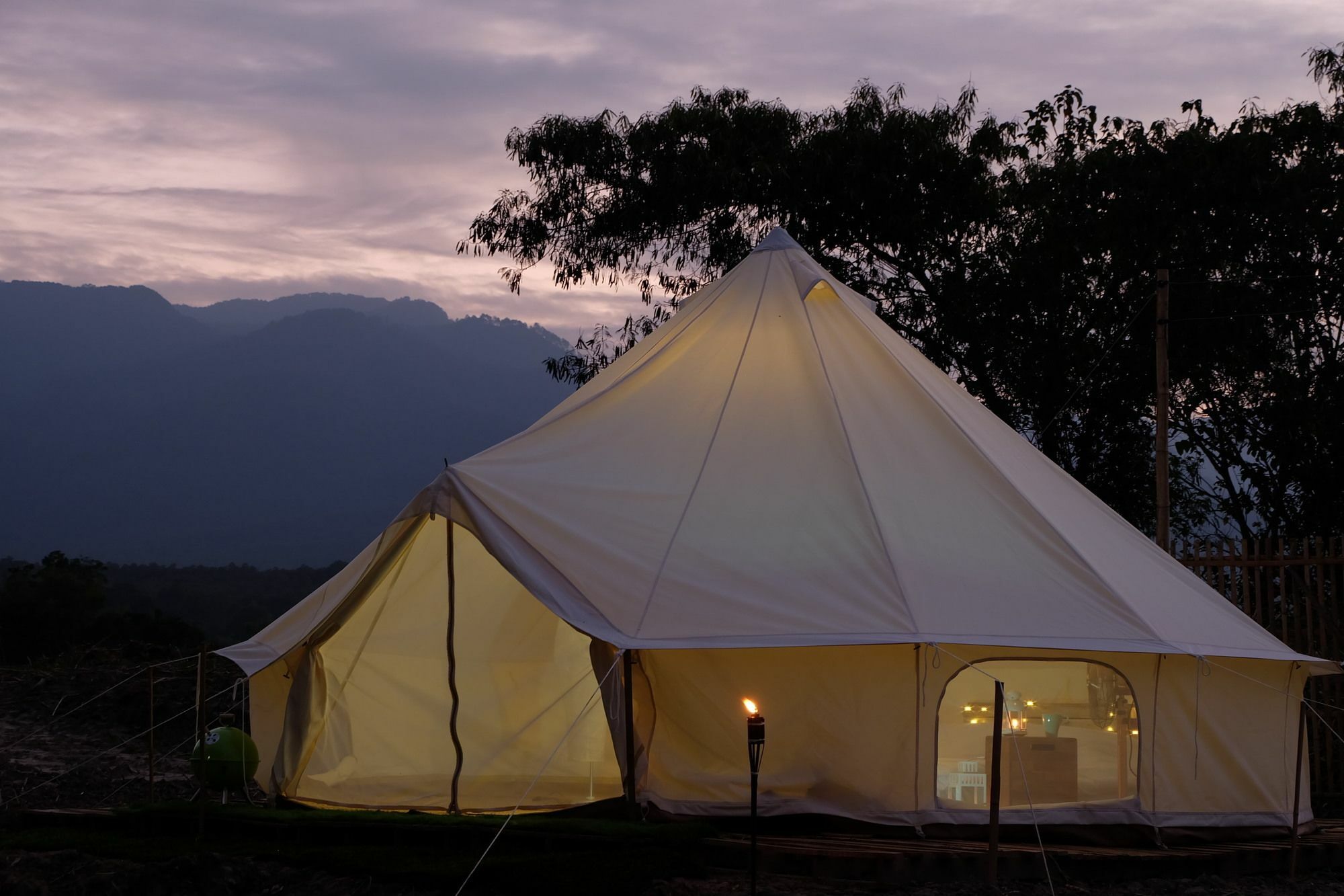 Hotel Camp Story Chiangmai à Chiang Mai Extérieur photo