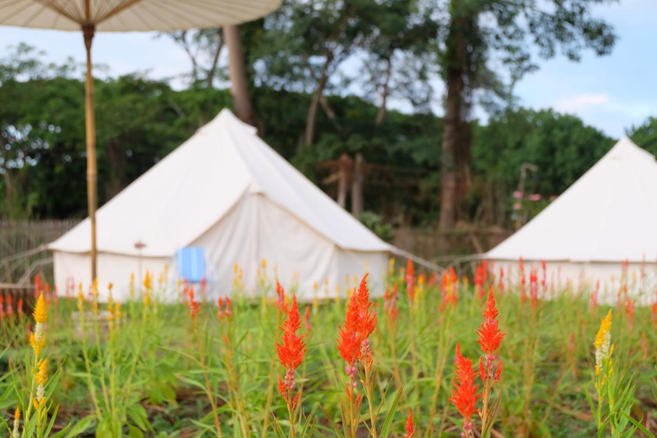 Hotel Camp Story Chiangmai à Chiang Mai Extérieur photo