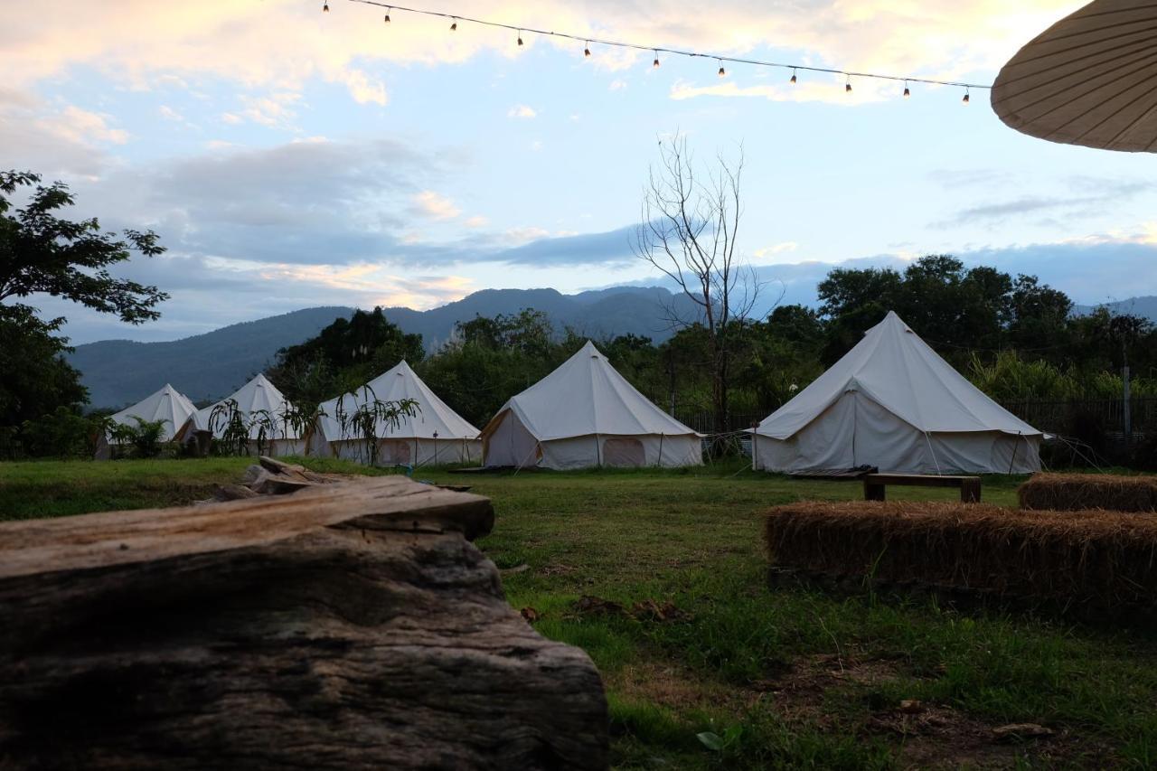 Hotel Camp Story Chiangmai à Chiang Mai Extérieur photo