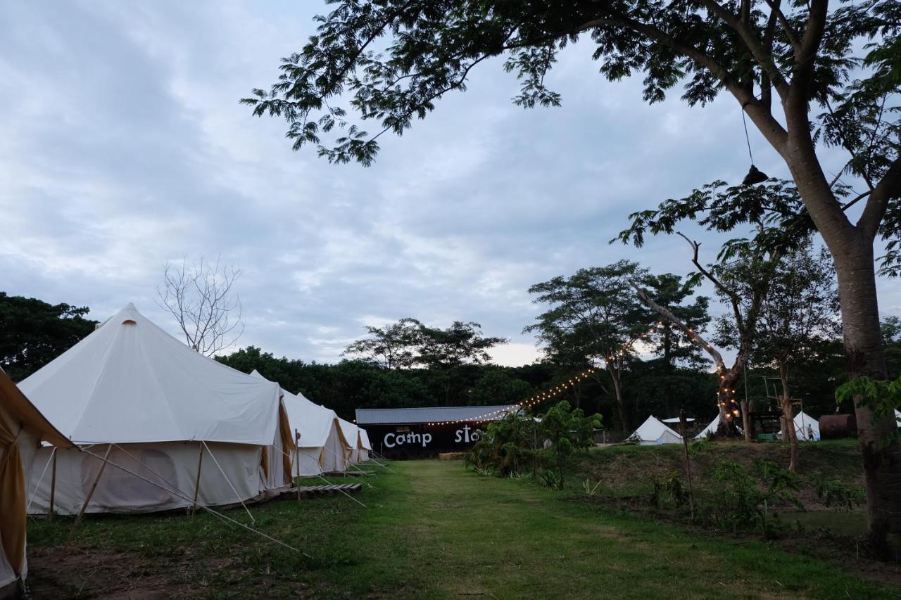 Hotel Camp Story Chiangmai à Chiang Mai Extérieur photo